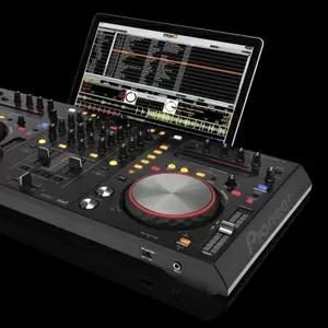 Новый DDJ-S1 Software Controller for Serato