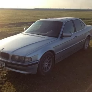 BMW 740 e38 на бишкекских номерах