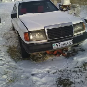 Продам Mercedes w124 E200