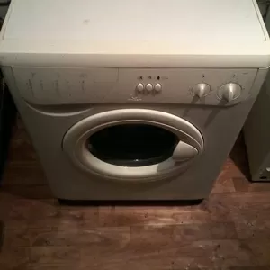 Продам стиральную машину Б/У INDESIT в Алматы 87073595256