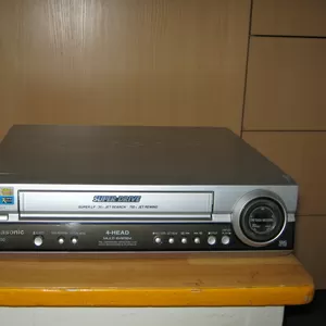 Продам видеомагнитофон  Panasonic NV-Sj50U б/у в отличном  состоянии 
